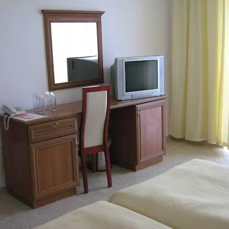 Hotel Korab 3*